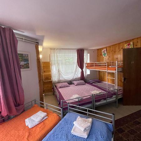 Constantinescu A. Hotel Buşteni Buitenkant foto