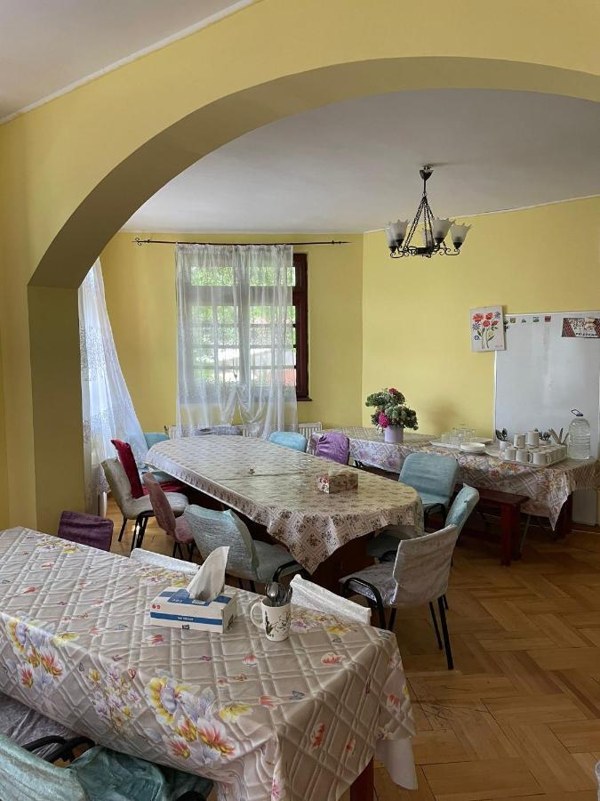 Constantinescu A. Hotel Buşteni Buitenkant foto