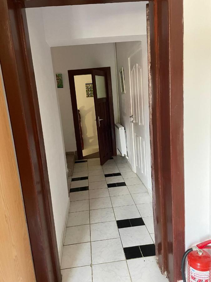 Constantinescu A. Hotel Buşteni Buitenkant foto