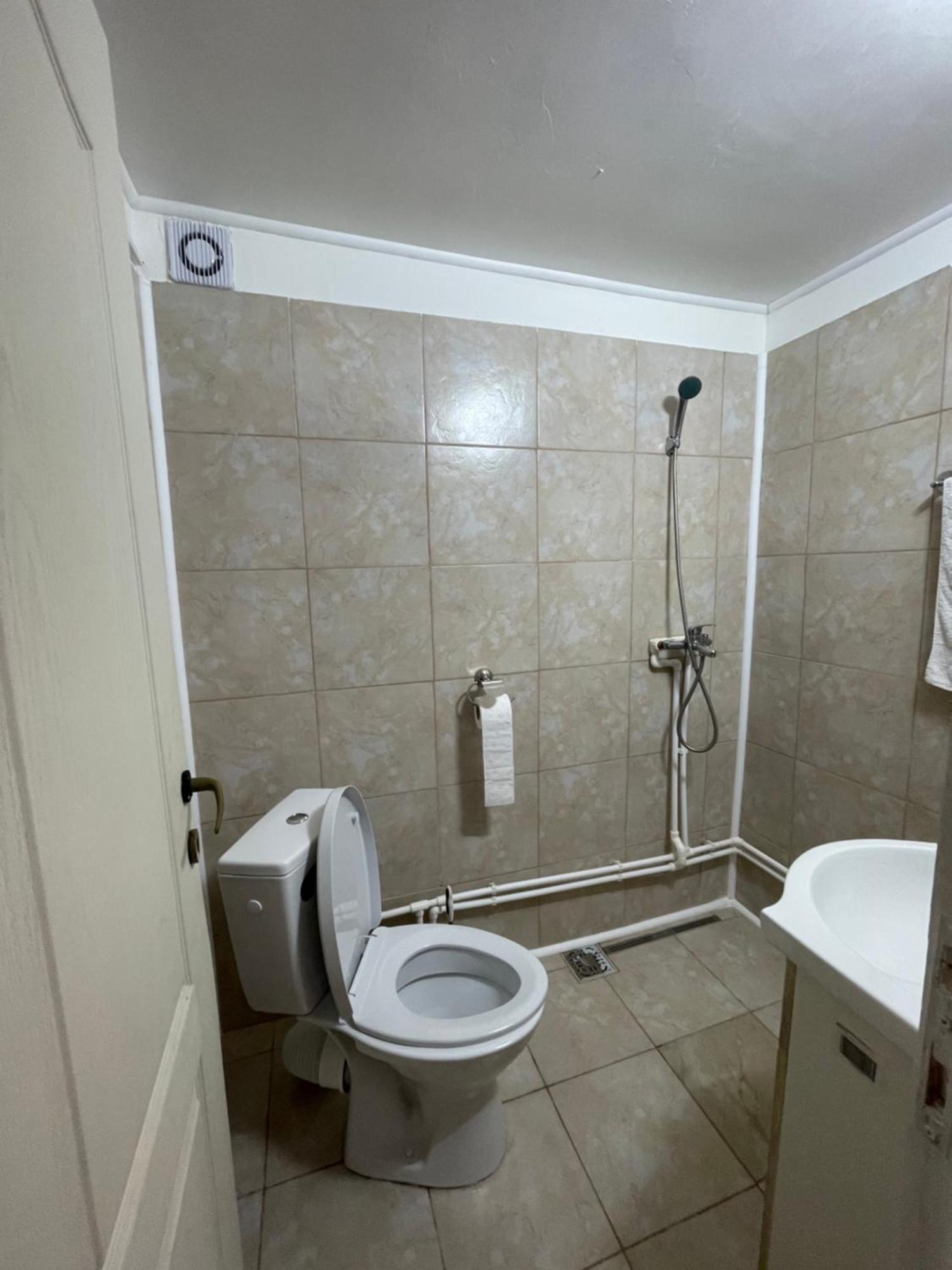 Constantinescu A. Hotel Buşteni Buitenkant foto